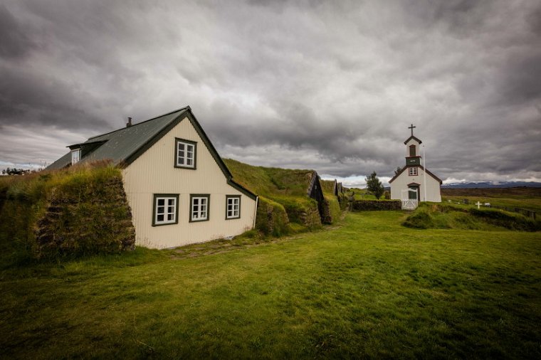072 IJsland, Keldur.jpg